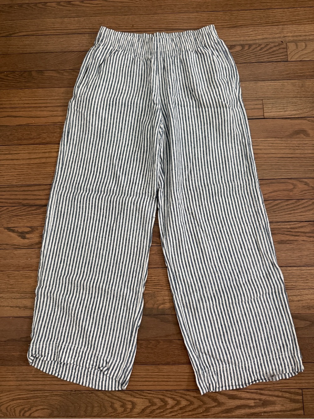 Old Navy Navy and White Striped Linen Wide-Leg Pants